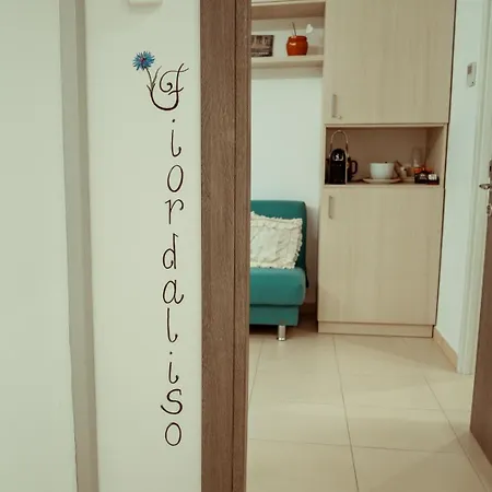 게스트하우스 Massane Casa